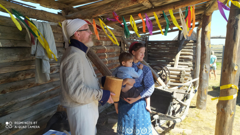 В середине августа Аркаим оккупируют казаки