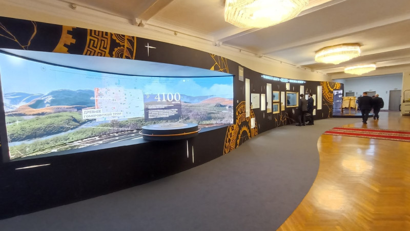 Артефакты Аркаима выставили в Госдуме